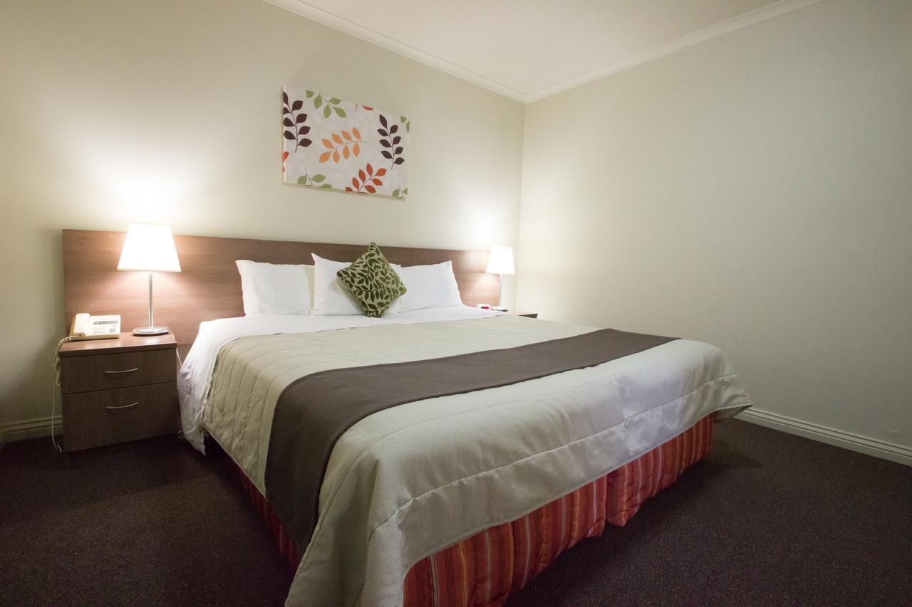 Old Willyama Motor Inn Broken Hill Ngoại thất bức ảnh