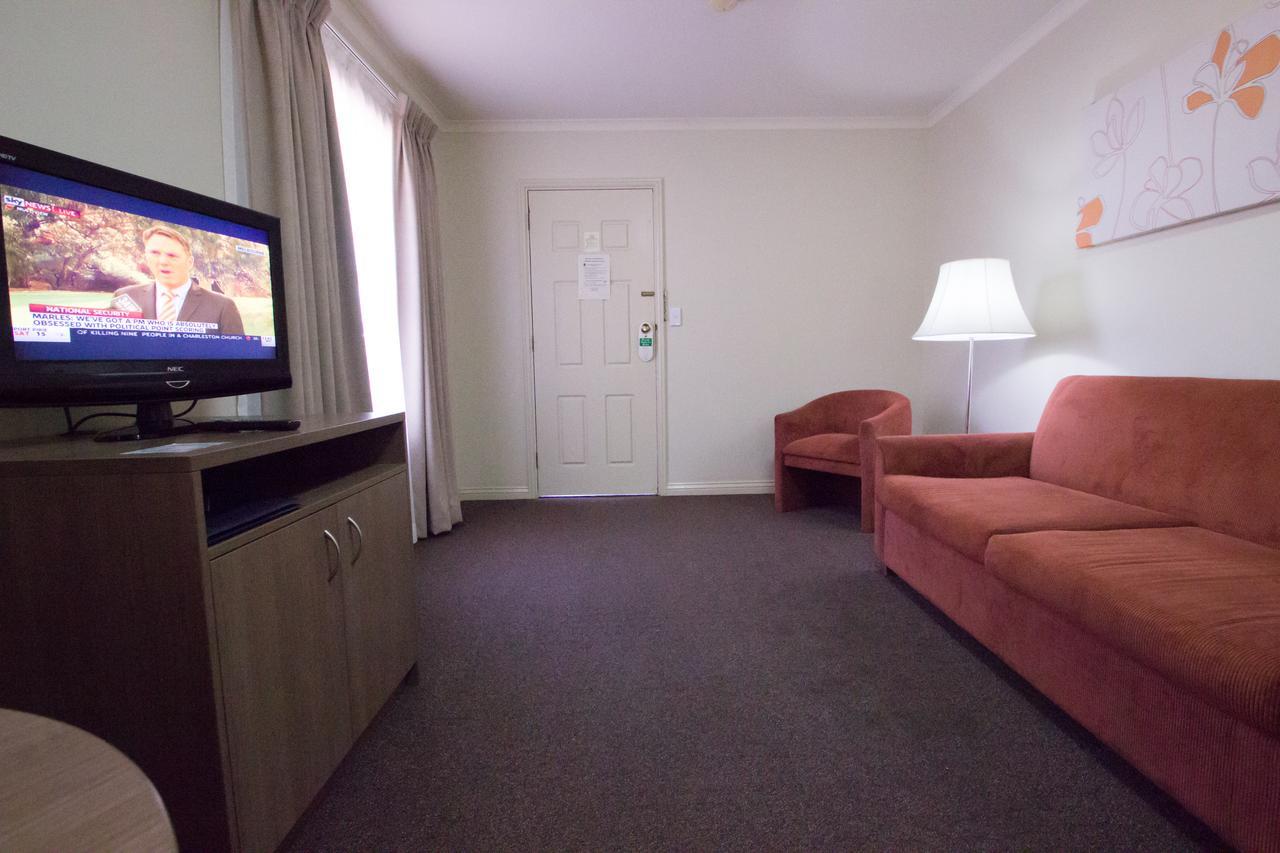 Old Willyama Motor Inn Broken Hill Ngoại thất bức ảnh